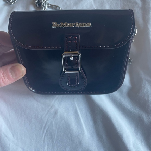 Dr. Martens 5” Oxblood  cross-body bag - Picture 2 of 6